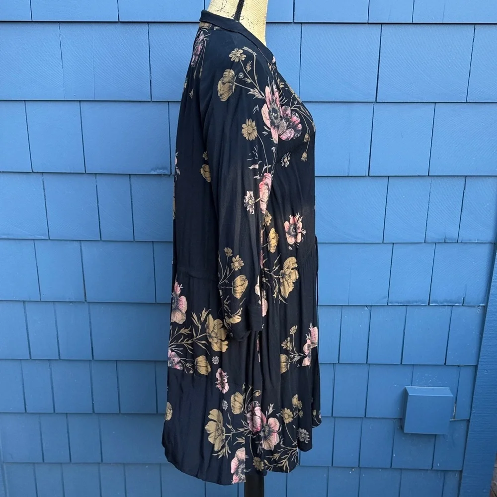 Free People Floral Button-Down Dress - Black and Pink XS very oversized